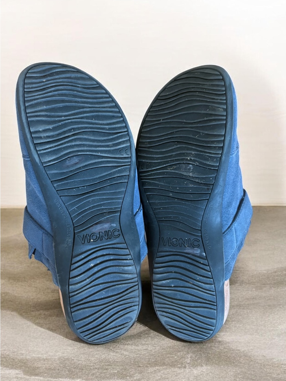 VIONIC Blue Suede Leather Slip Ons Mules Buckle Detail Size 10/10.5 - Picture 7 of 8